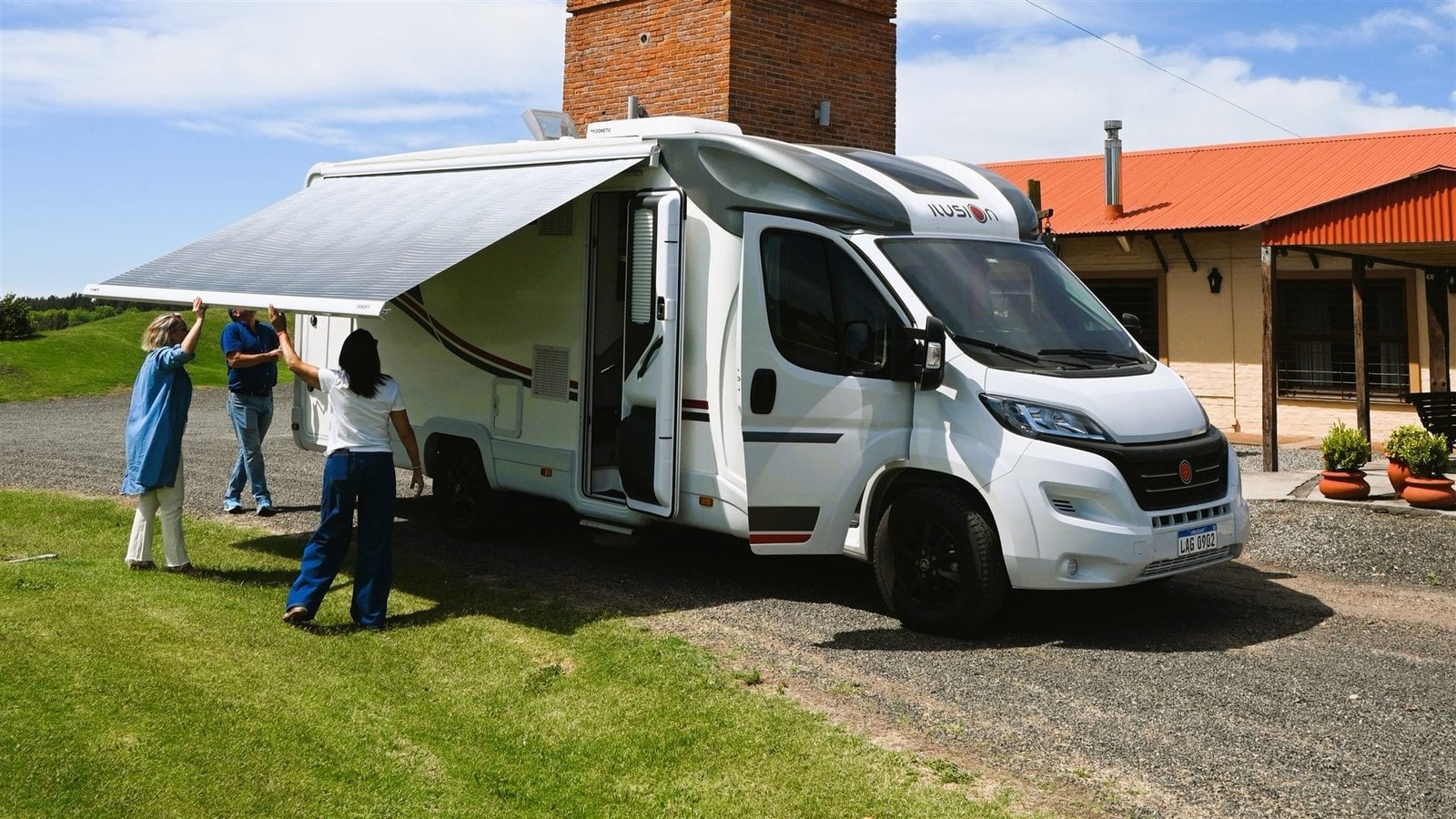 Detalle carpa de techo Sur Campers